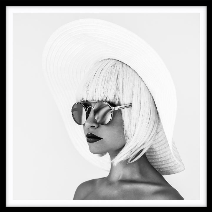 Fashion no.2 B+W - SQUARE