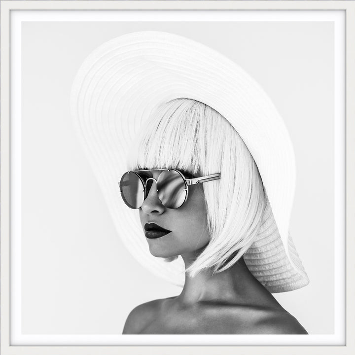 Fashion no.2 B+W - SQUARE